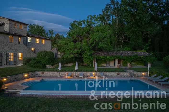 Image No.15-5 Bed Country House for sale