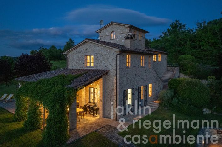 Image No.18-5 Bed Country House for sale