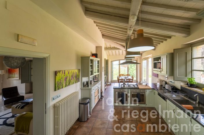 Image No.35-5 Bed Country House for sale