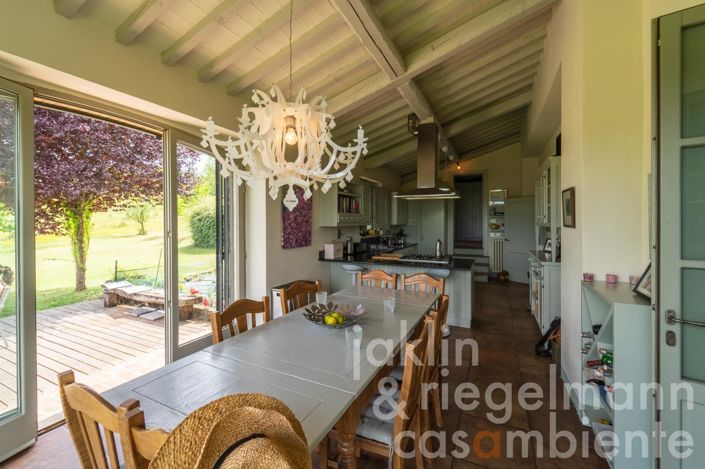 Image No.38-5 Bed Country House for sale