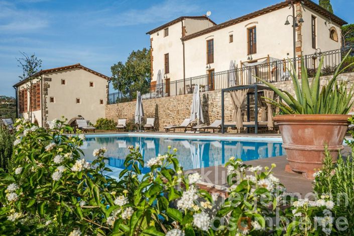 Image No.1-Maison de campagne de 6 chambres à vendre à Volterra