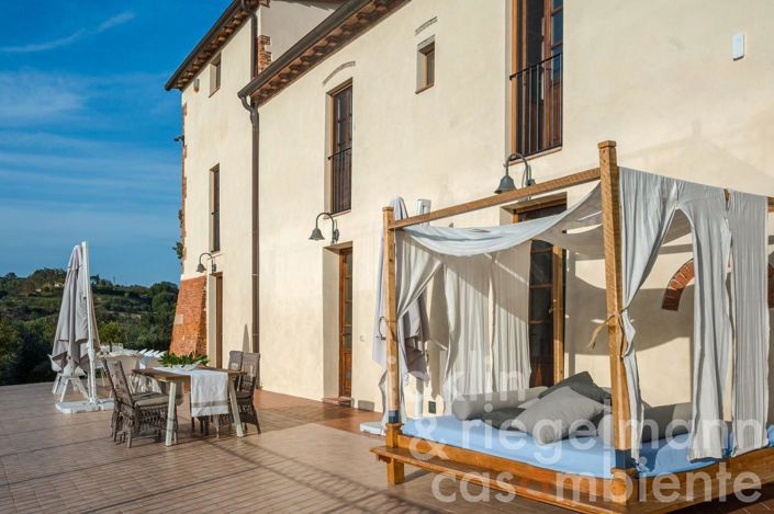 Image No.14-Maison de campagne de 6 chambres à vendre à Volterra