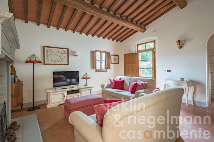 Image No.26-6 Bed Country House for sale