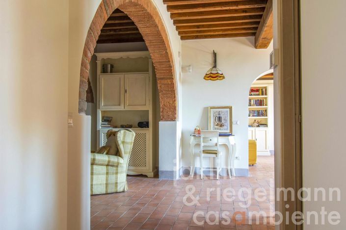 Image No.30-6 Bed Country House for sale