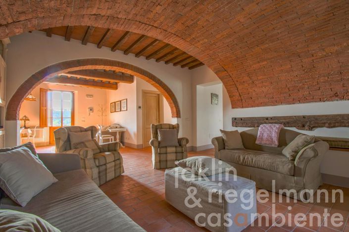 Image No.33-6 Bed Country House for sale