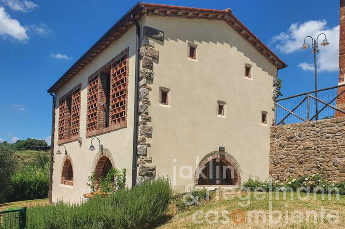Image No.4-Maison de campagne de 6 chambres à vendre à Volterra