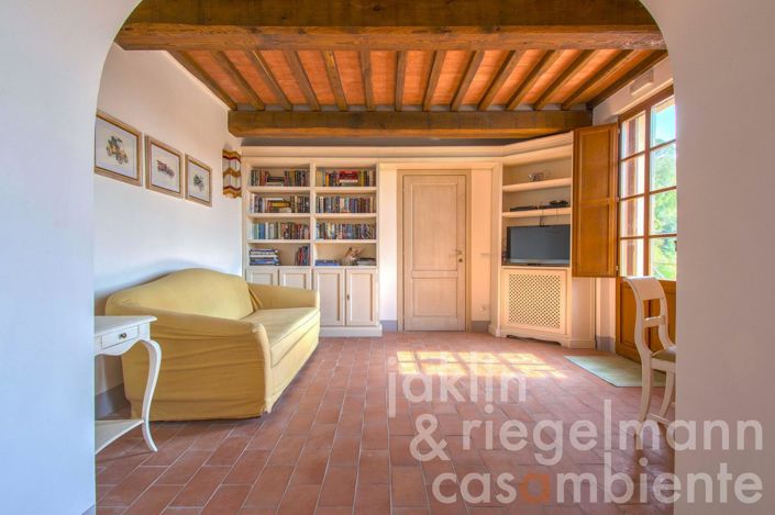 Image No.69-6 Bed Country House for sale