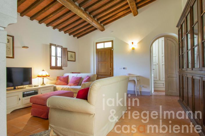 Image No.73-6 Bed Country House for sale