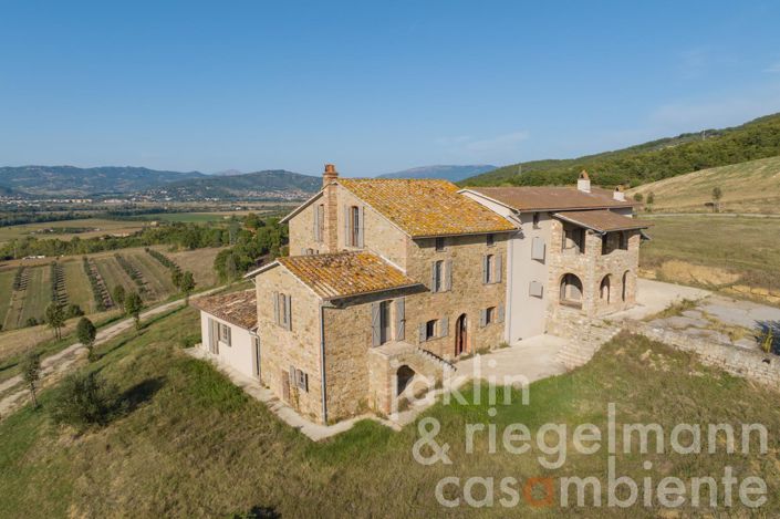 Image No.22-8 Bed Farmhouse for sale