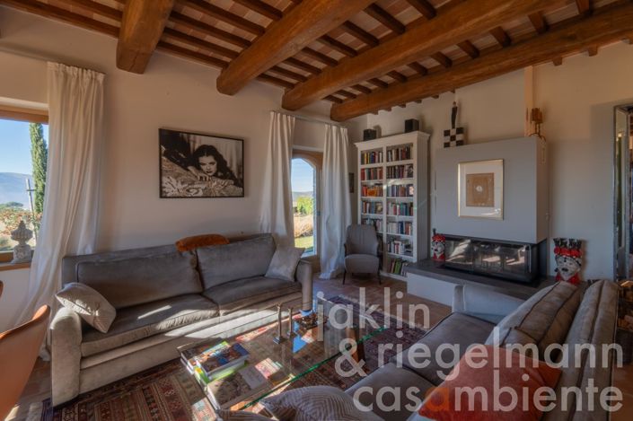 Image No.15-5 Bed Country House for sale