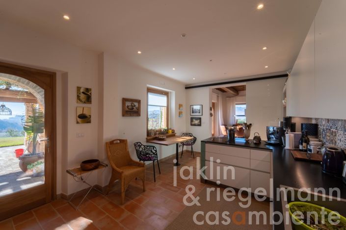 Image No.23-5 Bed Country House for sale