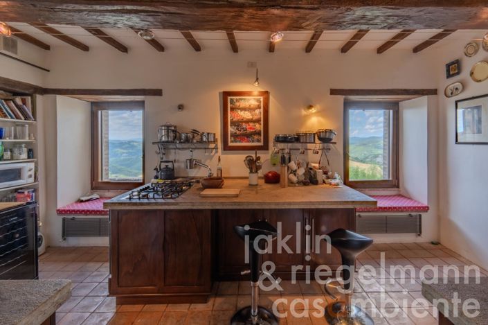 Image No.15-5 Bed Country House for sale