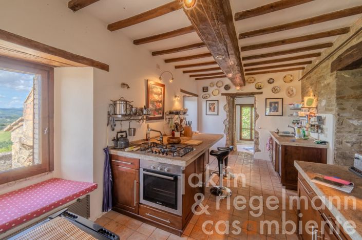 Image No.17-5 Bed Country House for sale