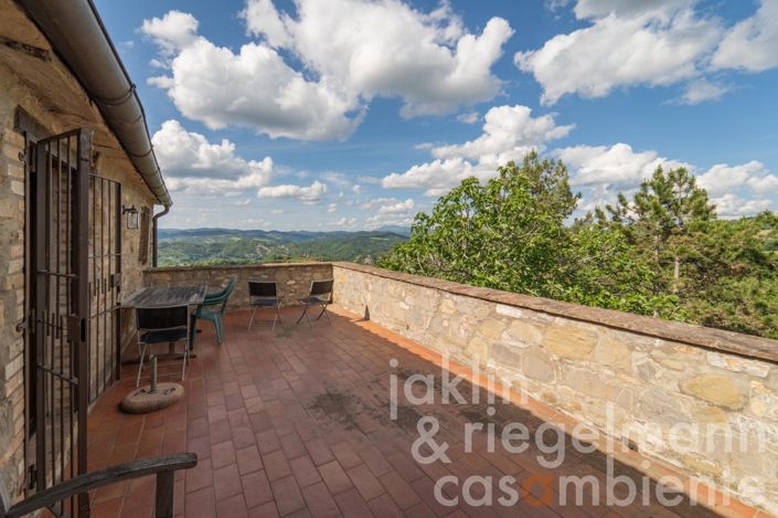 Image No.28-Maison de campagne de 5 chambres à vendre à Pietralunga