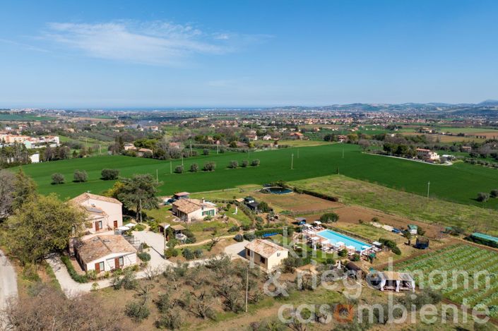 Image No.12-14 Bed Farmhouse for sale