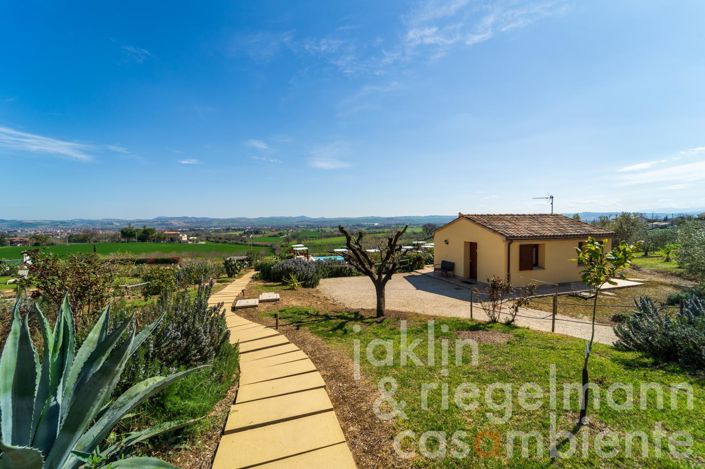 Image No.28-14 Bed Farmhouse for sale