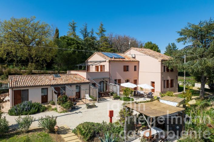 Image No.3-14 Bed Farmhouse for sale