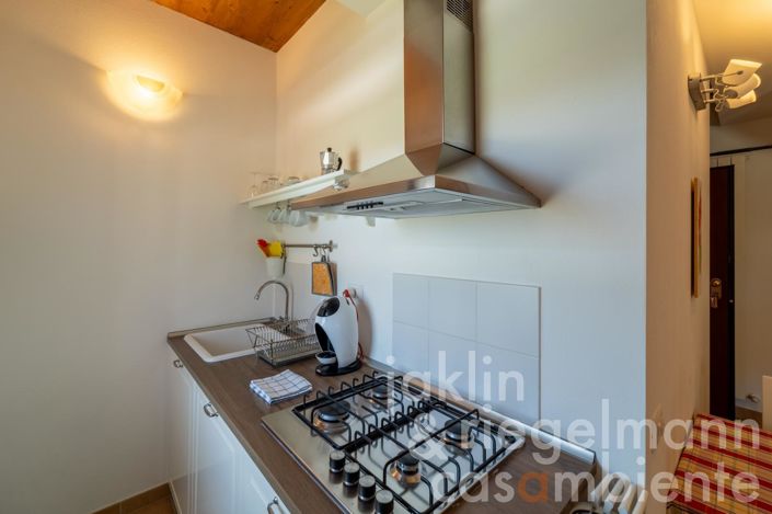 Image No.63-14 Bed Farmhouse for sale