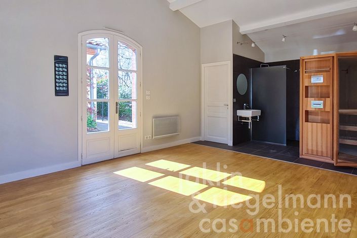 Image No.19-5 Bed Country House for sale