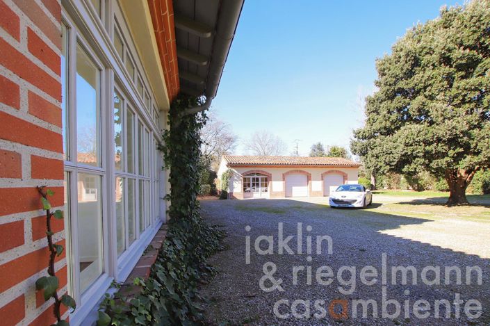 Image No.3-Maison de campagne de 5 chambres à vendre à Fourquevaux