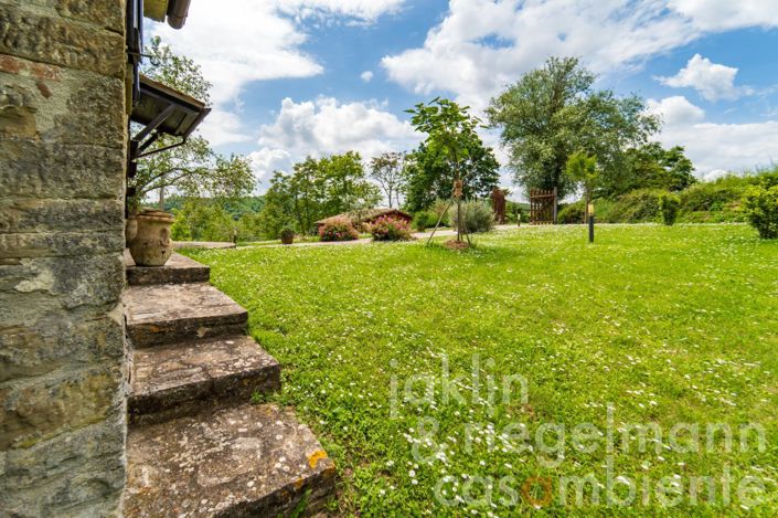 Image No.17-2 Bed Country House for sale