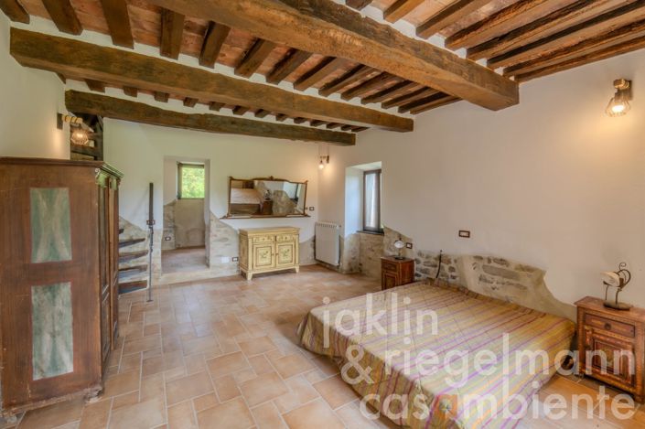 Image No.29-2 Bed Country House for sale