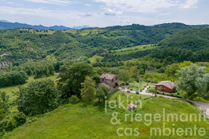 Image No.5-2 Bed Country House for sale