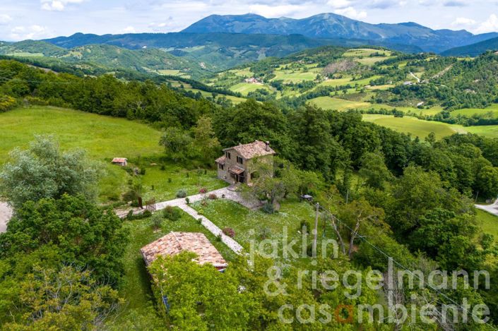 Image No.9-2 Bed Country House for sale