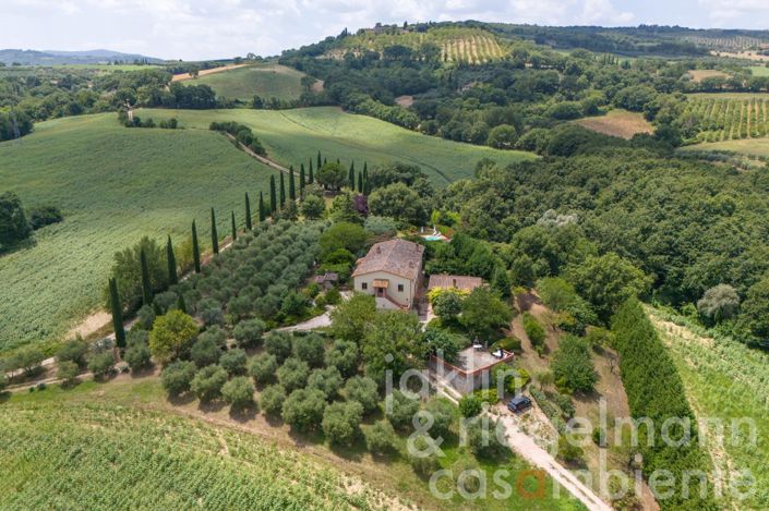 Image No.14-10 Bed Country House for sale