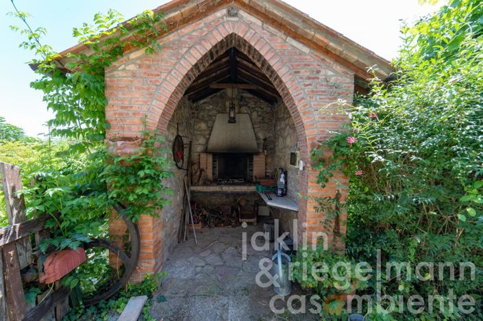 Image No.57-Maison de campagne de 10 chambres à vendre à Fratta Todina