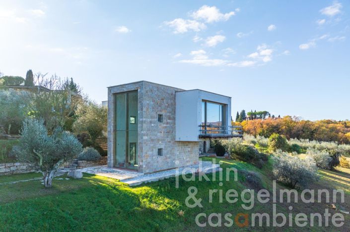 Image No.19-5 Bed Country House for sale