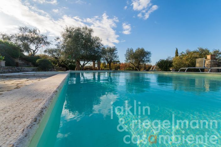 Image No.23-Maison de campagne de 5 chambres à vendre à Todi