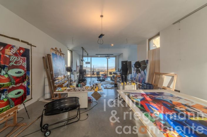 Image No.64-5 Bed Country House for sale