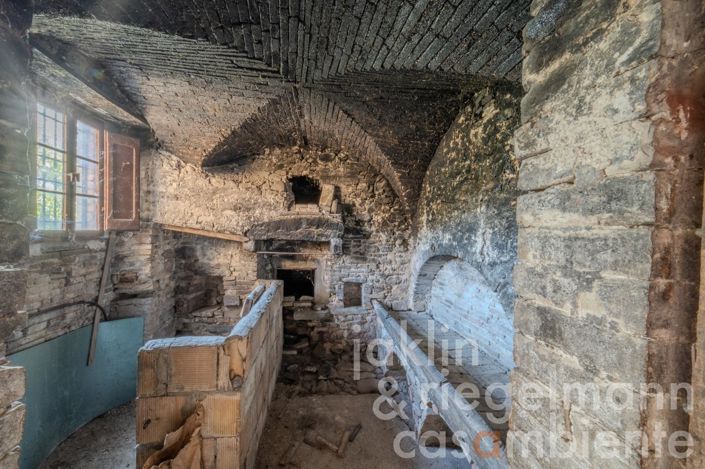 Image No.21-6 Bed Country House for sale