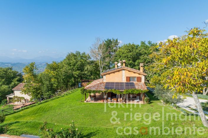 Image No.14-Maison de campagne de 6 chambres à vendre à Matelica