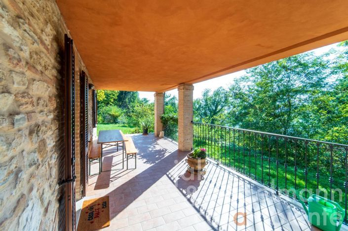 Image No.41-Maison de campagne de 6 chambres à vendre à Matelica