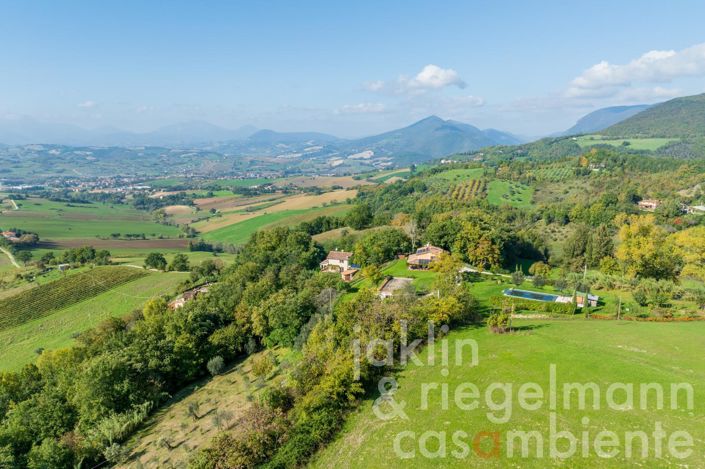 Image No.10-Maison de campagne de 6 chambres à vendre à Matelica