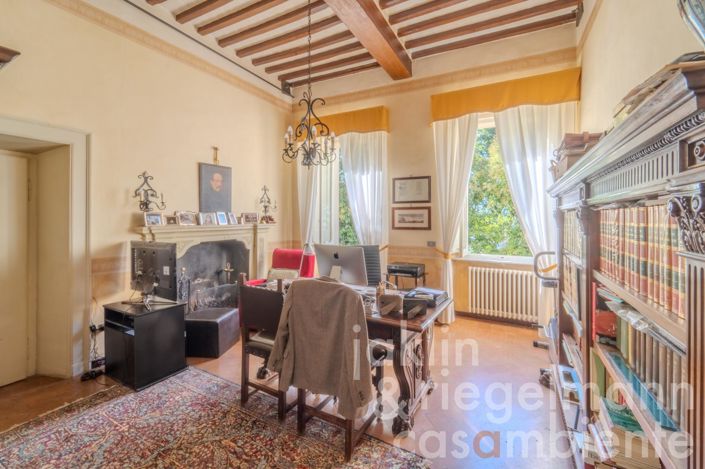 Image No.29-6 Bed Country House for sale