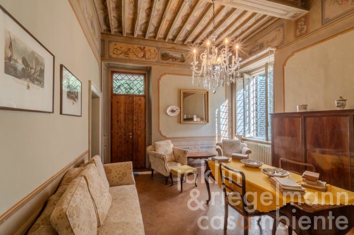 Image No.30-6 Bed Country House for sale