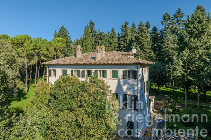 Image No.4-6 Bed Country House for sale