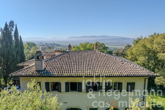 Image No.8-6 Bed Country House for sale