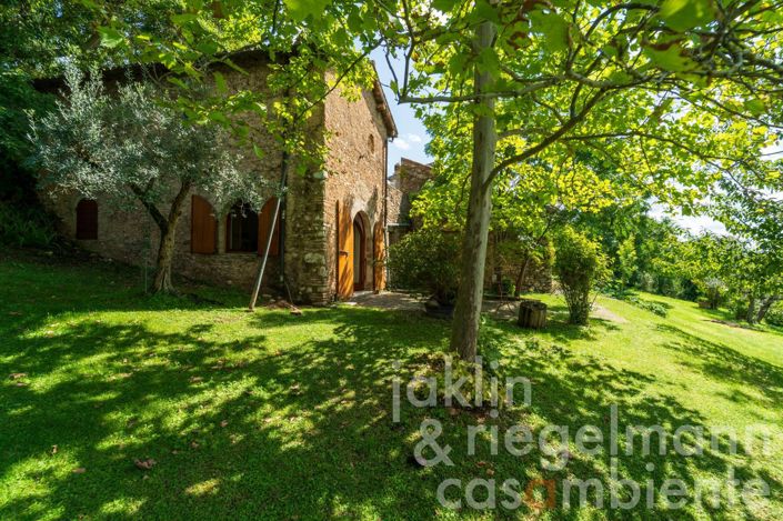 Image No.23-8 Bed Country House for sale