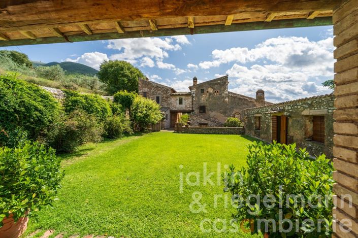 Image No.35-8 Bed Country House for sale