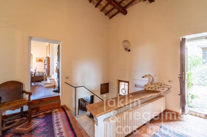 Image No.64-8 Bed Country House for sale