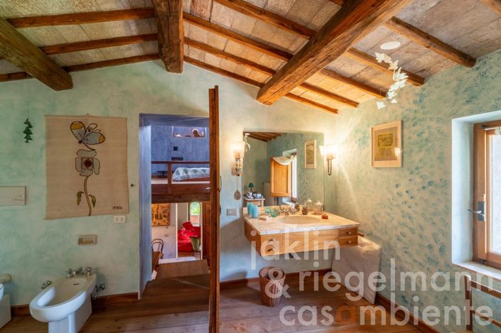 Image No.78-8 Bed Country House for sale