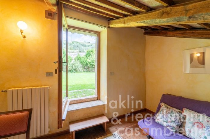 Image No.88-8 Bed Country House for sale