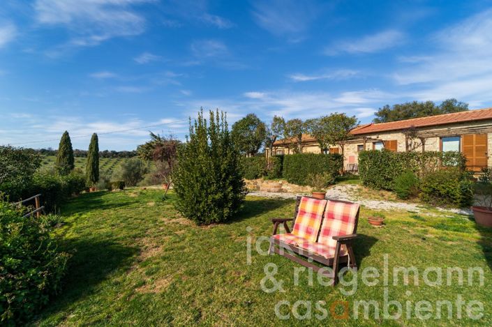 Image No.29-9 Bed Farmhouse for sale