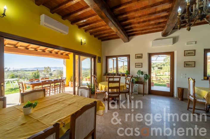 Image No.34-9 Bed Farmhouse for sale