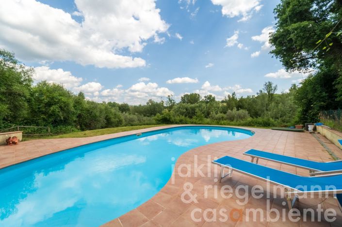 Image No.14-5 Bed Country House for sale