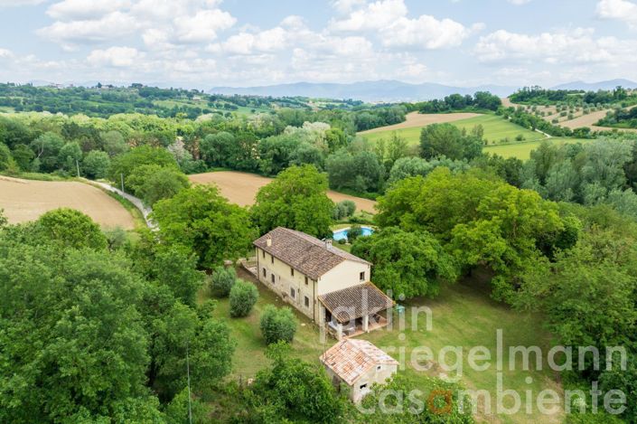 Image No.3-5 Bed Country House for sale